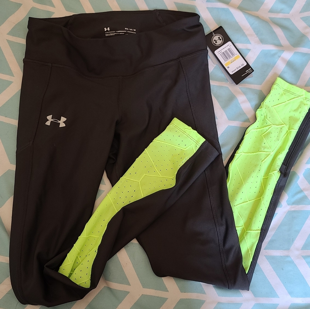 NWT Under Armour leggings size M